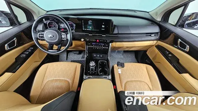 Kia Carnival 2021 — Фото 7/20