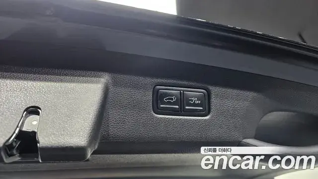 Kia Carnival 2021 — Фото 20/20