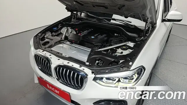 BMW X4 2021 — Photo 6/20