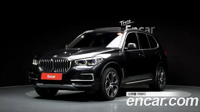 BMW X5 2021 — Photo 1/20
