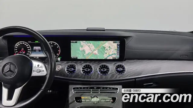 Mercedes-Benz CLS-Class 2020 — Фото 17/20
