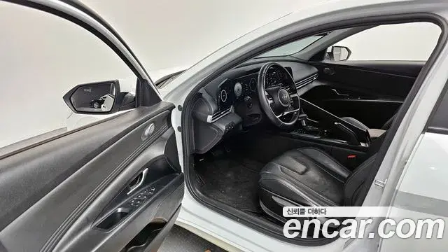 Hyundai Avante 2020 — Фото 10/20