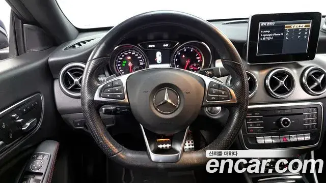 Mercedes-Benz CLA-Class 2018 — Şəkil 15/20