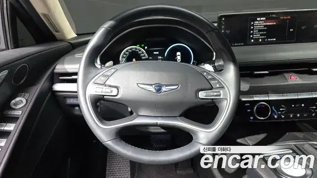 Genesis Electrified G80 2021 — Photo 13/20