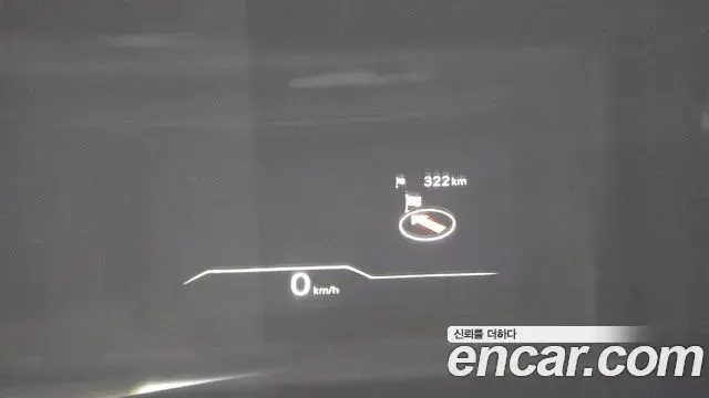 Genesis Electrified G80 2021 — Photo 17/20