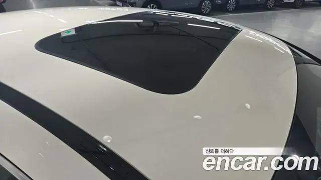 Mercedes-Benz AMG GT 2025 — Photo 14/20