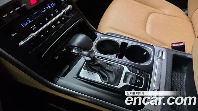 Kia Carnival 2022 — Фото 9/20