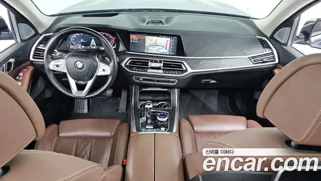 BMW X7 2022 — Фото 7/20