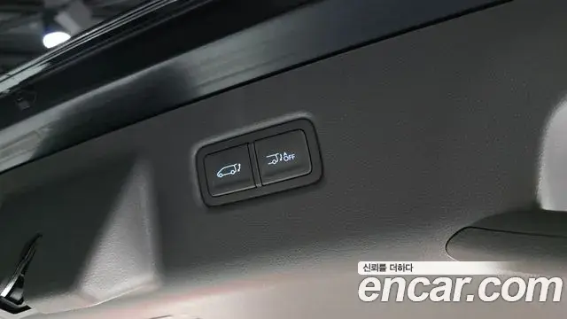 Hyundai Staria 2022 — Фото 20/20
