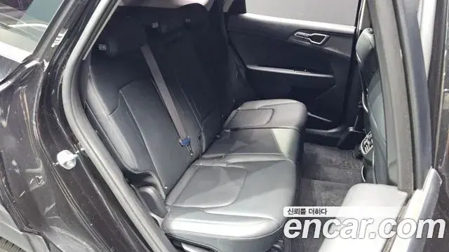 Kia Sportage 2022 — Photo 14/30