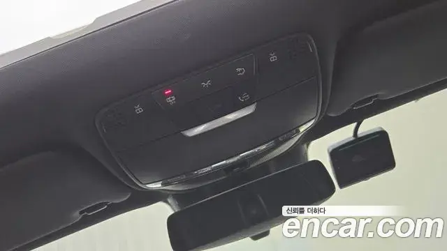 Mercedes-Benz AMG GT 2025 — Photo 17/17