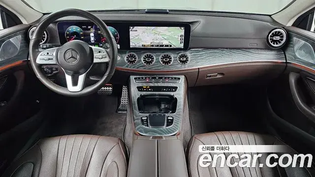 Mercedes-Benz CLS-Class 2021 — Photo 7/20