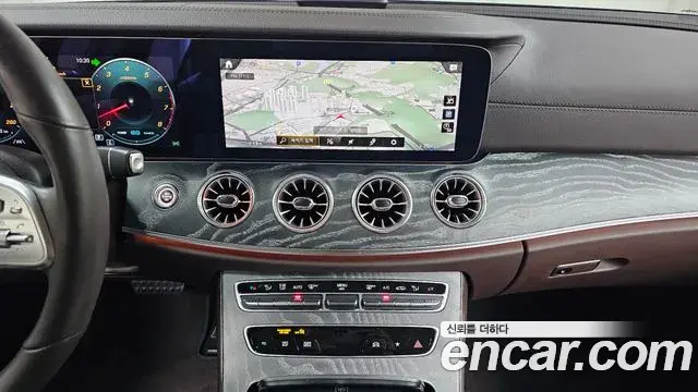 Mercedes-Benz CLS-Class 2021 — Photo 15/20