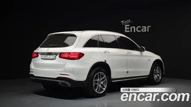 Mercedes-Benz GLC-Class 2018 — Фото 2/20