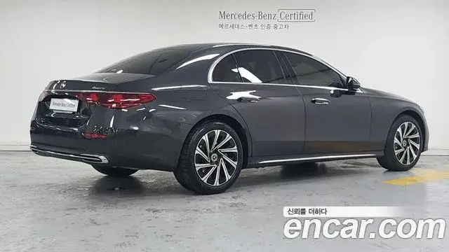 Mercedes-Benz E-Class, 2024