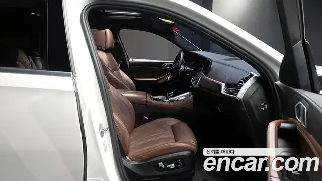 BMW X6 2022 — ფოტო 10/34