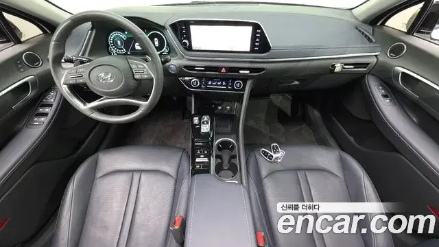 Hyundai Sonata 2019 — Фото 7/20