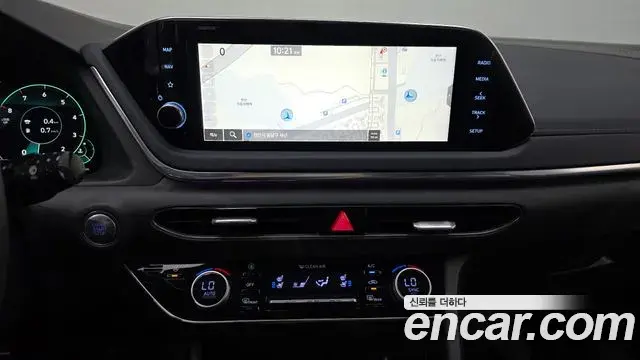 Hyundai Sonata 2019 — Фото 15/20