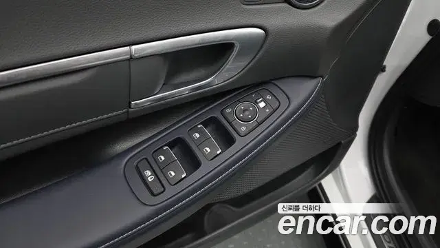 Hyundai Sonata 2019 — Фото 20/20
