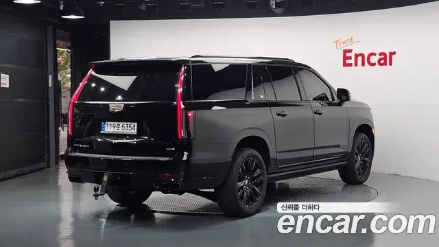 Cadillac Escalade, 2022