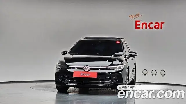 Volkswagen Golf 2025 — Photo 3/20