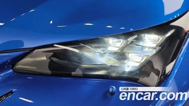 Lexus NX300h 2019 — ფოტო 10/33