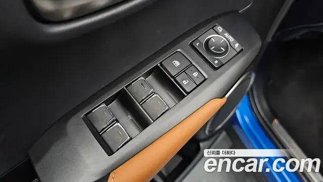 Lexus NX300h 2019 — ფოტო 4/33