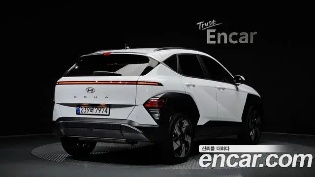 Hyundai Kona Hybrid 2023 — Şəkil 10/20