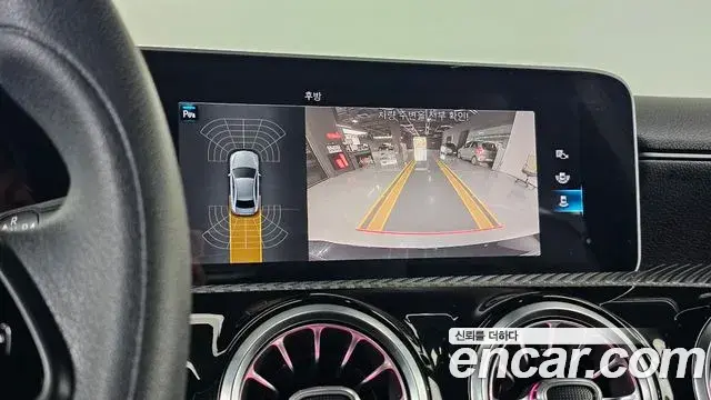 Mercedes-Benz A-Class 2020 — ფოტო 18/30