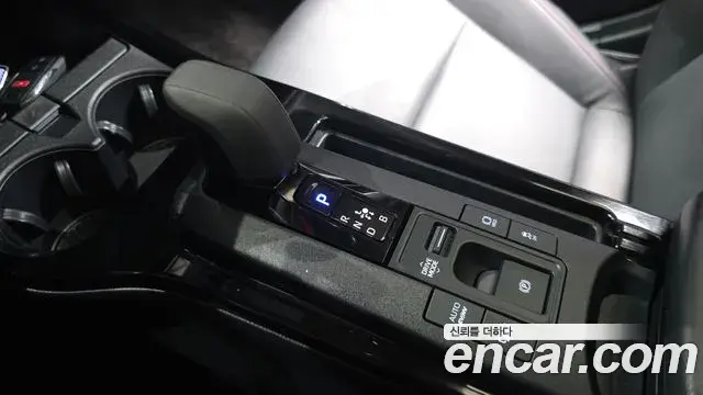 Toyota Prius 2026 — Photo 9/20