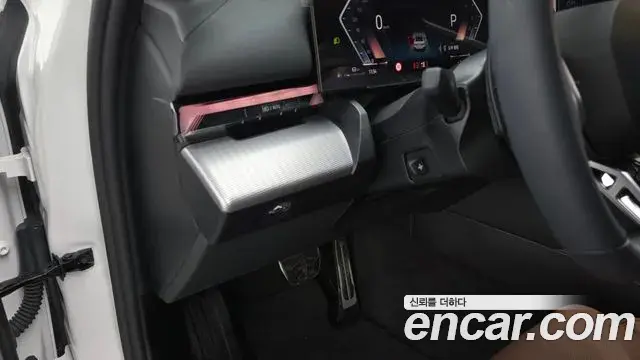 BMW 5 Series 2025 — Photo 13/20