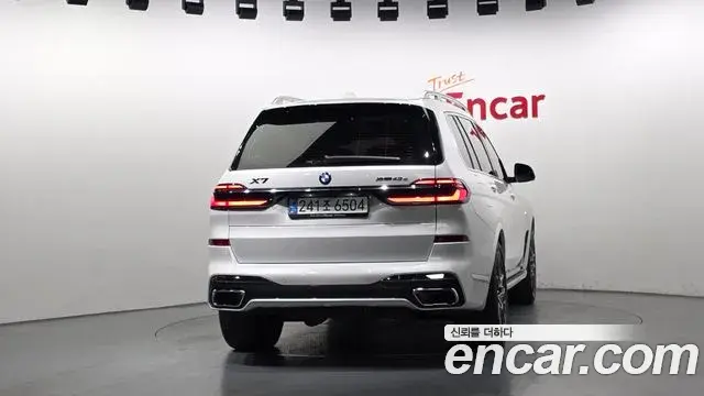 BMW X7 2025 — Photo 4/20