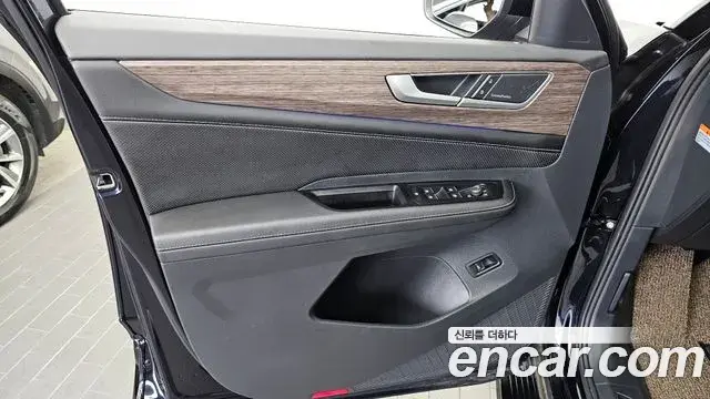 Volkswagen Atlas 2025 — Şəkil 8/37