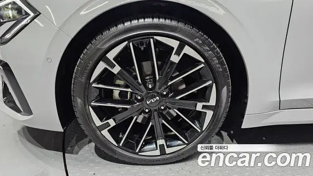 Kia K5 2024 — Şəkil 11/20