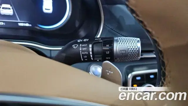 Genesis GV80 2022 — Photo 15/20