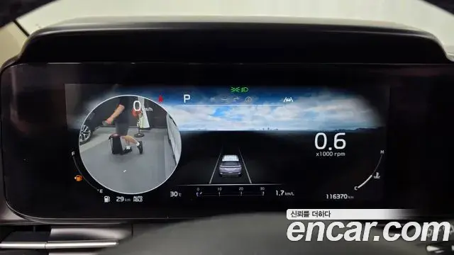 Kia Carnival 2021 — Şəkil 8/20