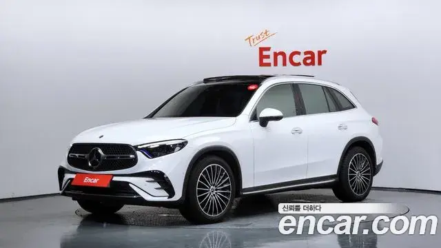 Mercedes-Benz GLC-Class 2025 — Photo 1/20