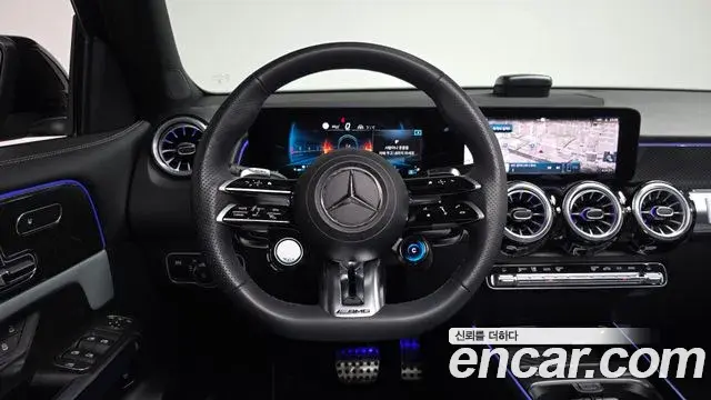 Mercedes-Benz GLB-Class 2025 — Photo 12/20