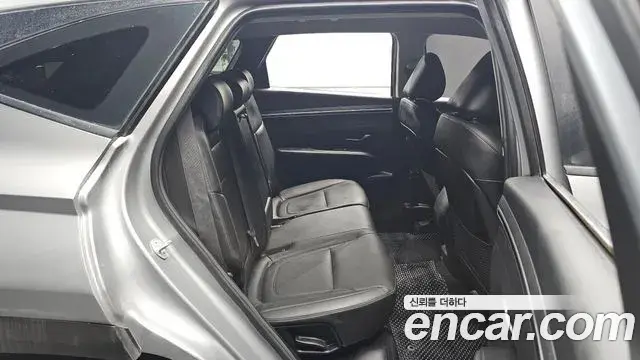 Hyundai Tucson Hybrid 2023 — Şəkil 19/20