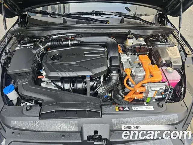 Kia K5 2024 — Şəkil 7/18