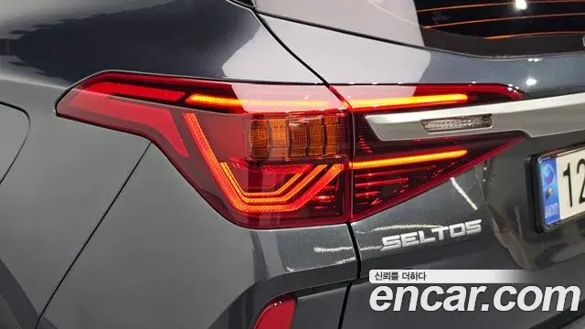 Kia Seltos 2022 — Photo 22/30
