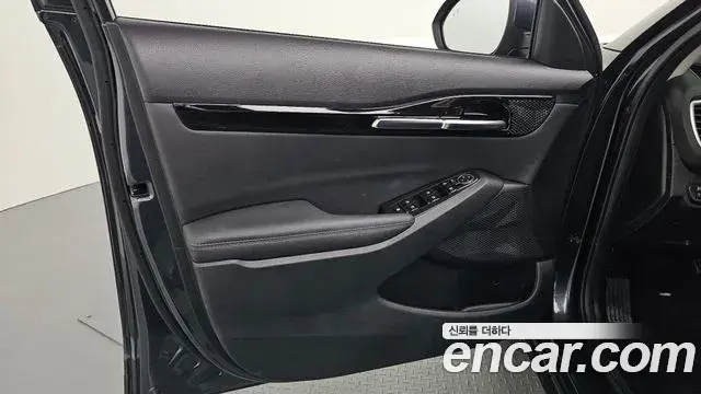 Kia Seltos 2022 — Photo 1/30