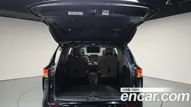 Toyota Sienna 2024 — Photo 20/20