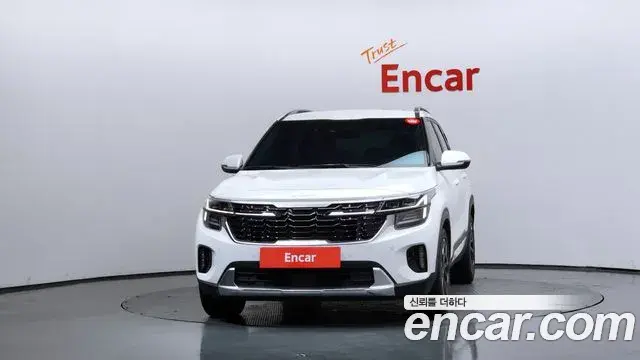 Kia Seltos 2024 — Photo 28/32