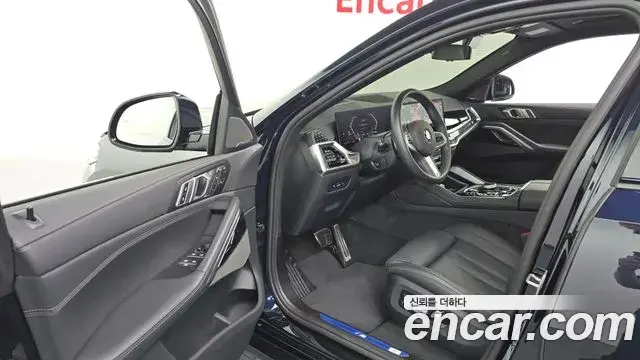 BMW X6 2025 — Photo 10/20