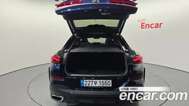 BMW X6 2025 — Photo 18/20