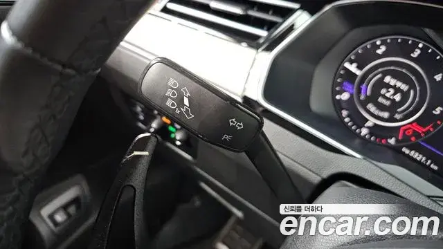 Volkswagen Arteon 2019 — ფოტო 22/37