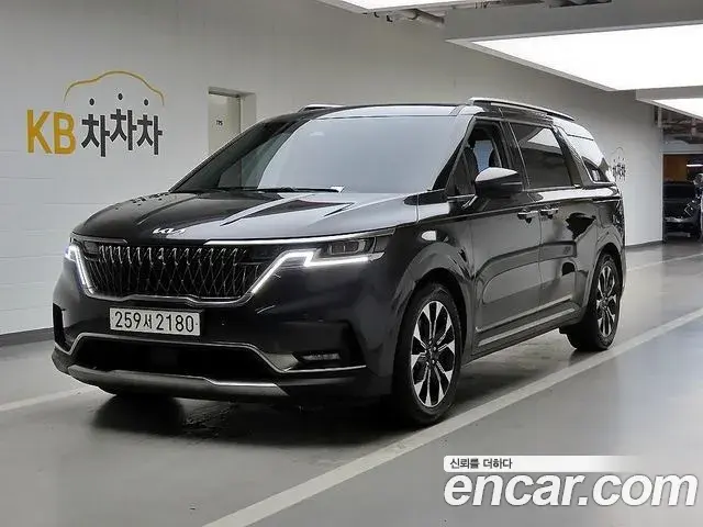 Kia Carnival 2022 — Şəkil 9/20
