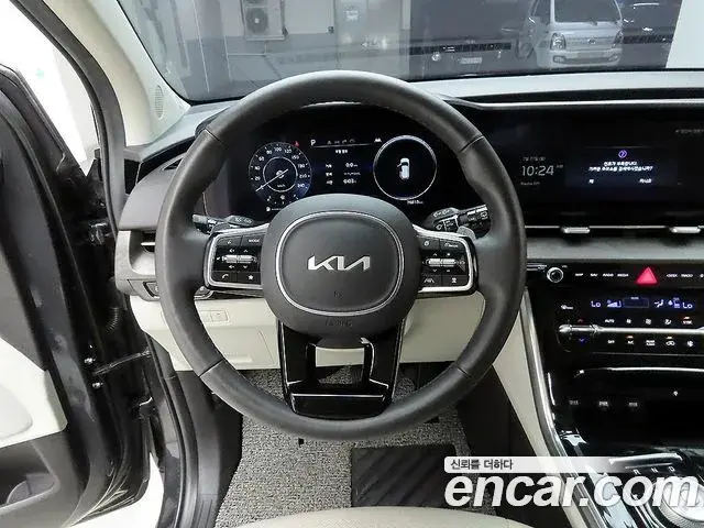 Kia Carnival 2022 — Şəkil 10/20