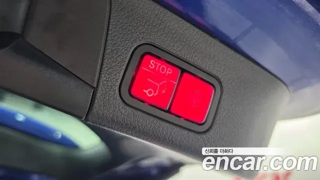 Mercedes-Benz GLB-Class 2021 — Şəkil 17/20